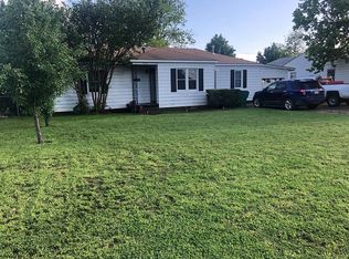 416 E Iowa St, Walters, OK 73572