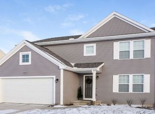 3249 Hill Hollow Ln, Howell, MI 48855