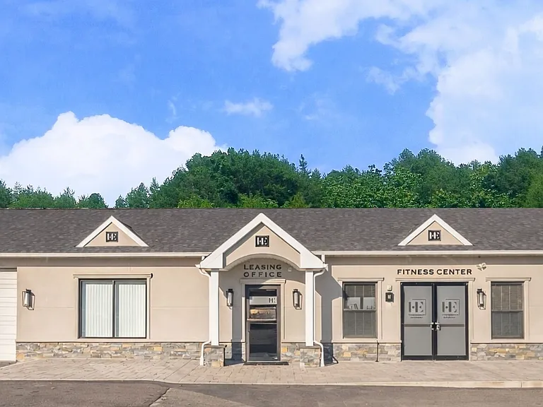 Welcome to Hamilton Estates Apartments, where modern living meets comfort and convenience. With spacious layouts, well-maintained grounds, and a welcoming community, this is the perfect place to call home. Schedule your tour today!