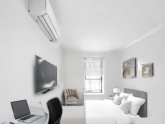 4th image of 1379 Lexington Ave APT 3C