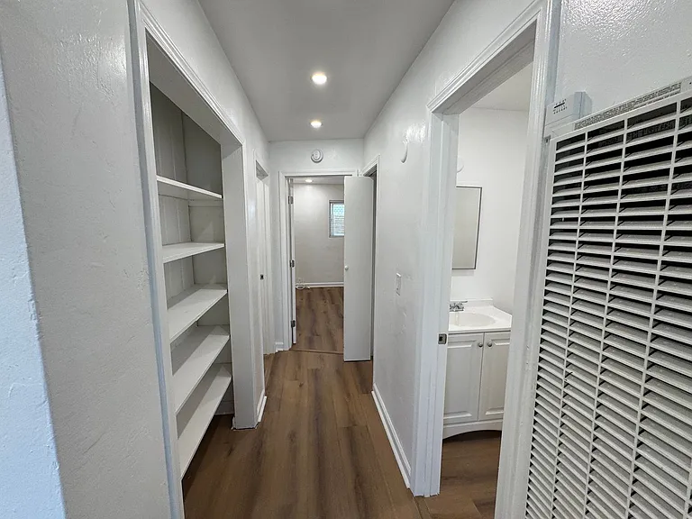 757 Grand Ave — Photo 10