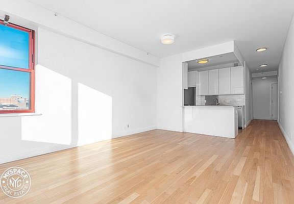4th image of 1127 Flatbush Ave #7C