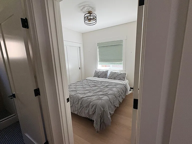 870 Cinnabar St #2 — Photo 2