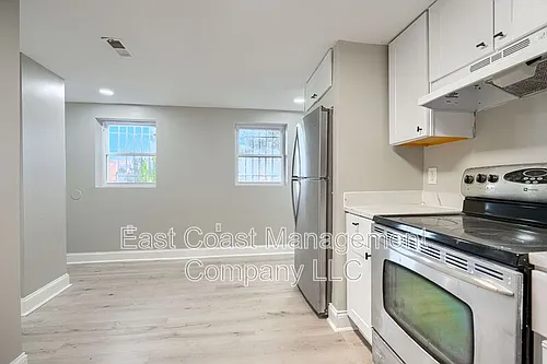 332 S Franklintown Rd #1 Photo 1