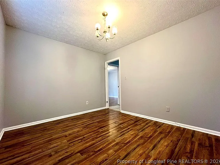 7013 Darnell St — Photo 35
