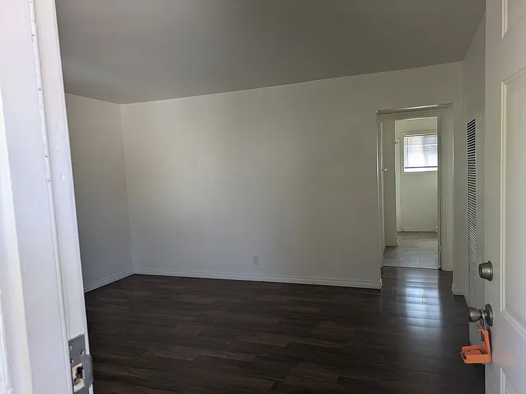 316 W Kettering St #316 — Photo 4