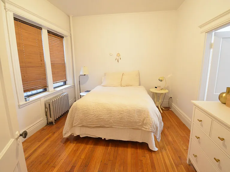 1109 Boylston St #1 — Photo 7