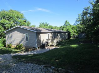 154 Angel Ln, Greenville, VA 24440