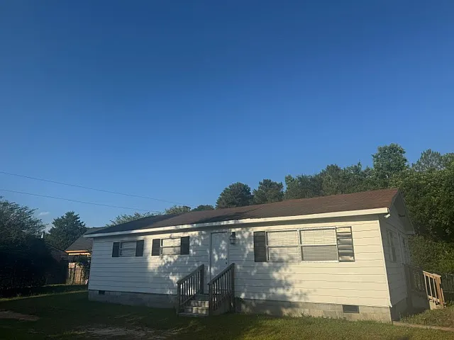 3940 Sandclay Rd — Photo 2