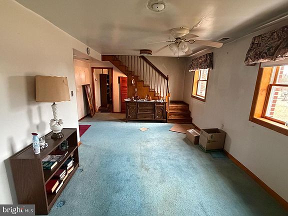 5th image of 9163 Old Dumfries Rd