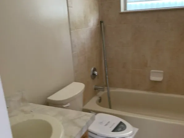 945 Clearmont St, Sebastian, FL 32958