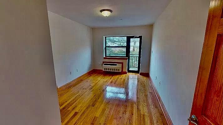 1st image of 13523 82nd Ave APT 3