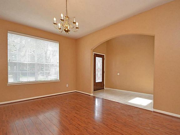 4th image of 7835 Autumn Hollow Ln