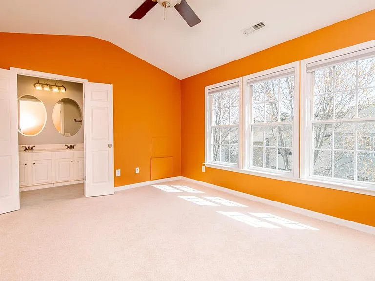 7000 Valerie Anne Dr — Photo 8
