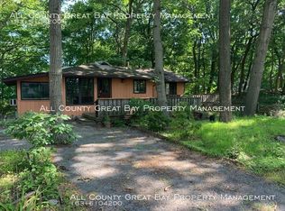 356-35 35 Oakleigh Ave, Baiting Hollow, NY 11933