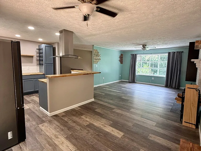 3745 Hunting Creek Rd — Photo 6