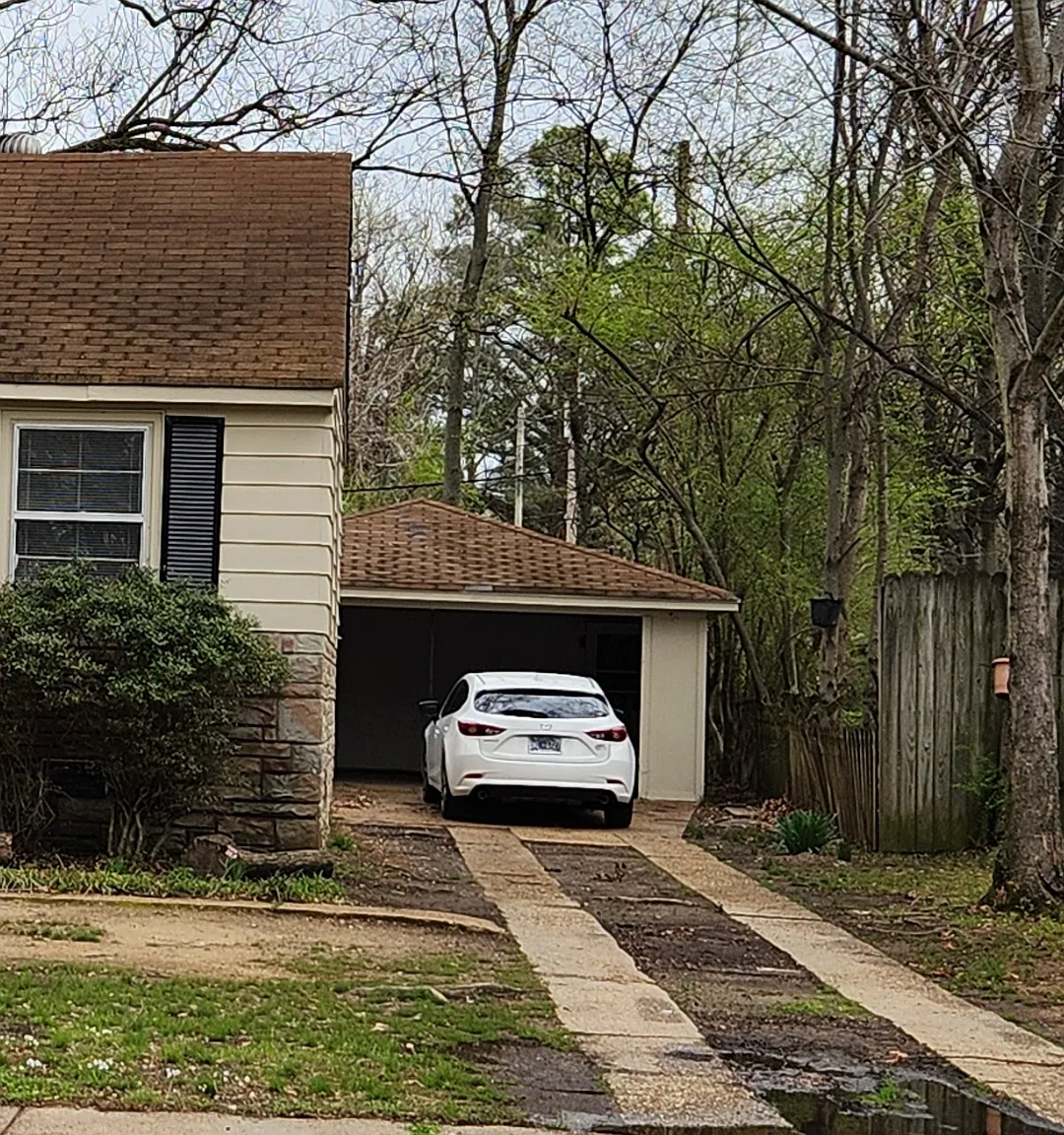 2 bed, 1117 sqft, $1,000 — Photo 2