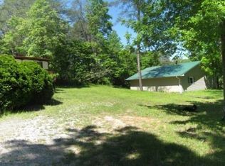 2414 Garland Rd, Burnside, KY 42519