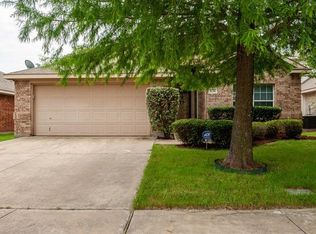 636 Nemitz St, Crowley, TX 76036