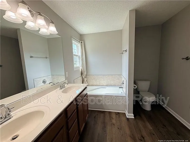 455 Crusaders Dr — Photo 11