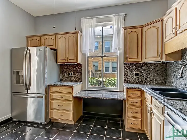 507 Maupas Ave — Photo 15