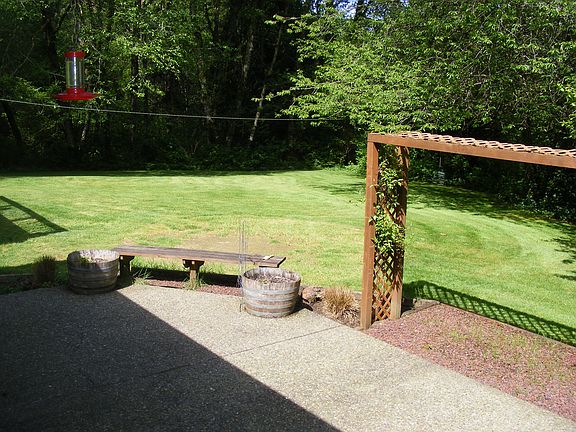 5th image of 1228 Woodside Dr