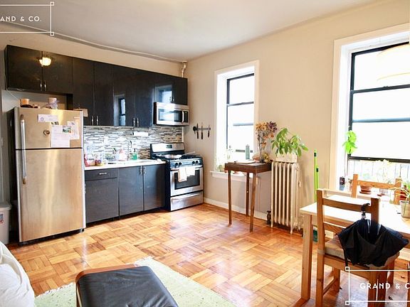 3rd image of 1254 Union St #3KK