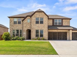 280 Sparkling Springs Dr, Waxahachie, TX 75165
