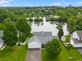 2583 Hilo Ave N, Oakdale, MN 55128