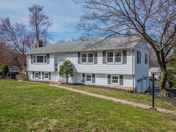 89 Syracuse Drive, East Hartford, CT 06108