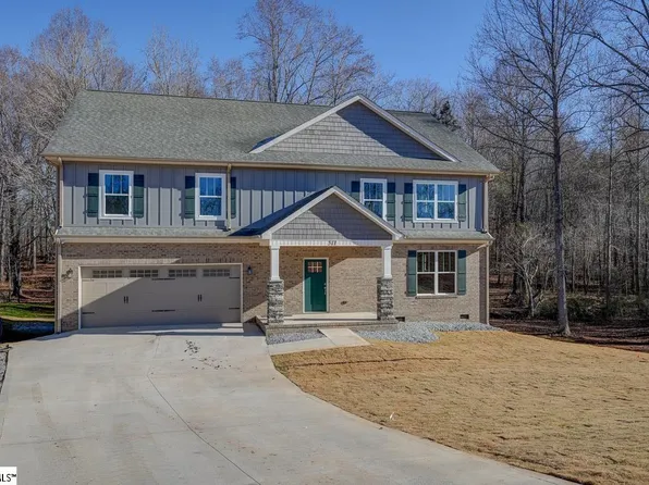 511 Paula Daves Ct, Inman, SC 29349