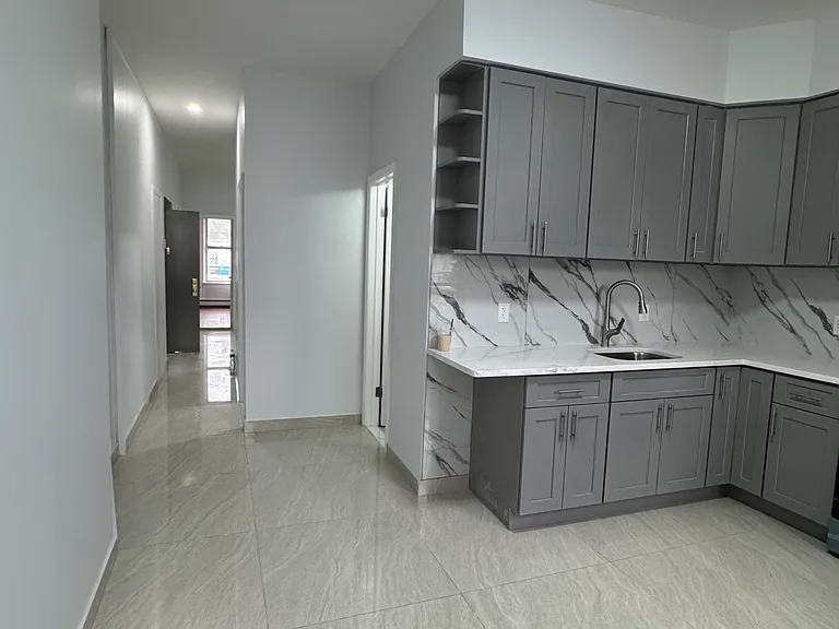 8644 18th Ave #2 — Photo 3