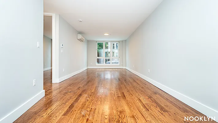Rented by Nooklyn NYC LLC | media 85