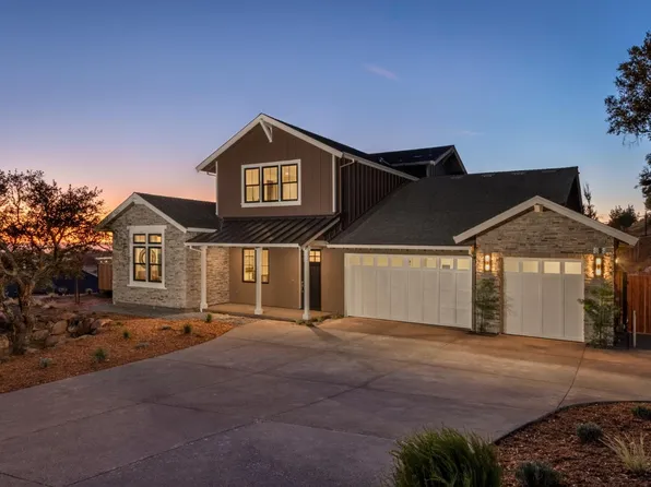 3823 Parker Hill Road, Santa Rosa, CA 95404