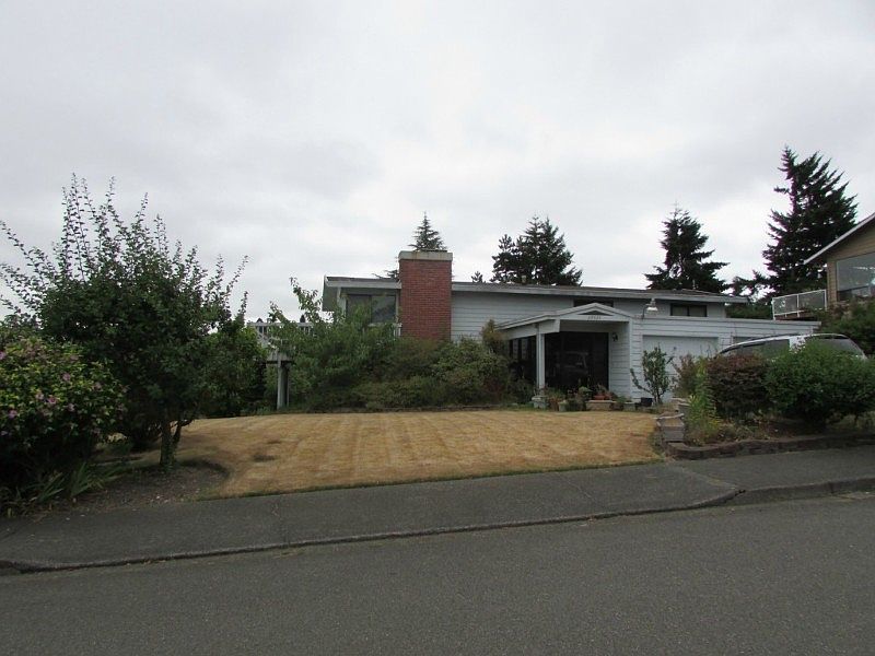 2nd image of 29924 2nd Ave SW