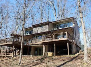 218 Union Grove Rd, Carbondale, IL 62903