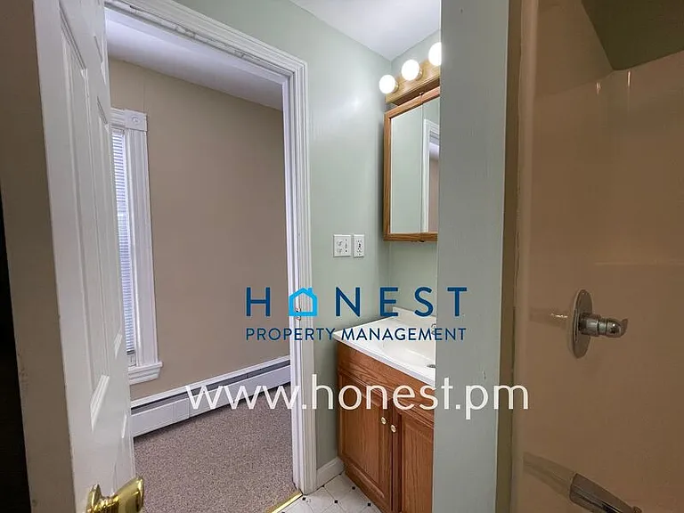 12 Hunt St #1 — Photo 23