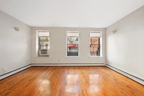 Sold by Compass | media 3