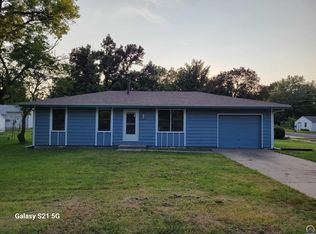 3201 SE Iowa Ave, Topeka, KS 66605