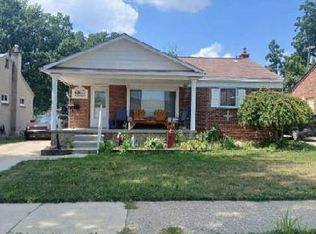 18102 Koester St, Riverview, MI 48193