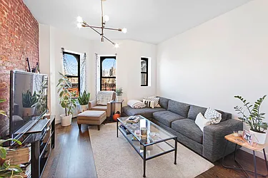 Rented by Charney Real Estate LLC