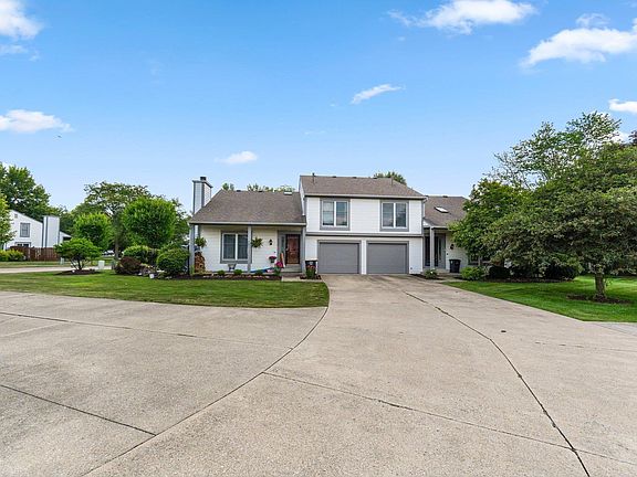 2nd image of 5937 Sawmill Woods Ct