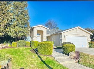 2135 Applegate Ave, Clovis, CA 93611