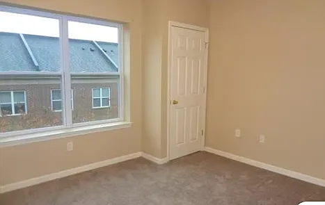 368 Rector St — Photo 6