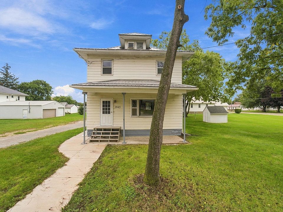 1st image of 1045 6th St