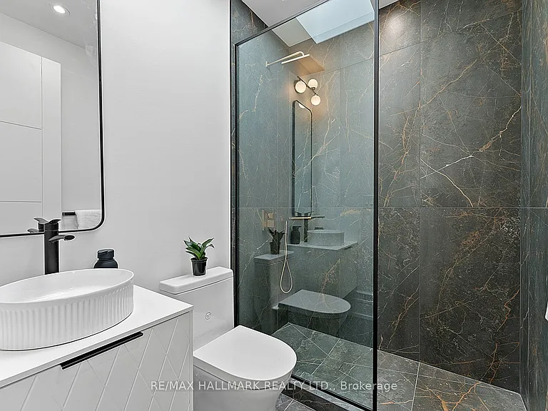 171 Durant Ave #MAIN FULL HOUSE — Photo 25
