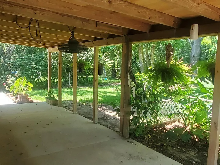 12438 Briarwood West Dr W — Photo 14