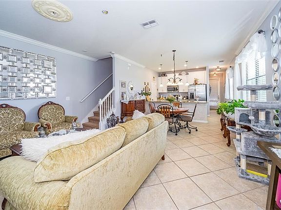 3rd image of 4409 Fennwood Ct