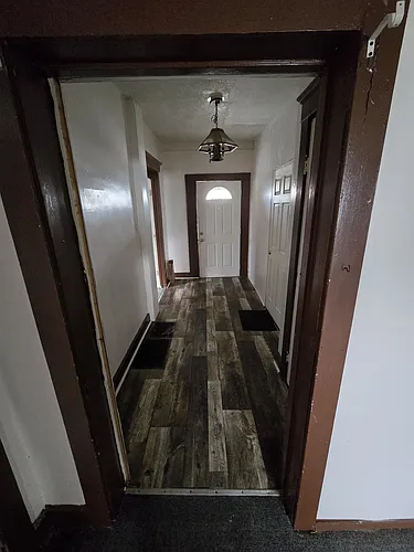 493 S Float Ave Photo 1