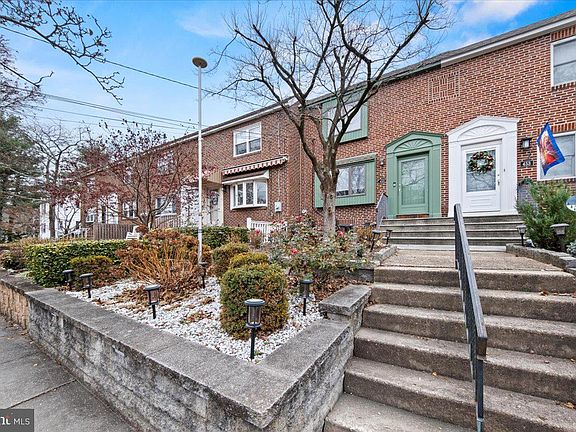2nd image of 455 Conger Ave